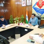 इंदिरा मार्केट व आढ़त बाजार के कार्यों में लायी जाए तेजीः मुख्य सचिव